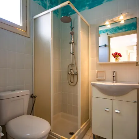 Kyma Seaview House