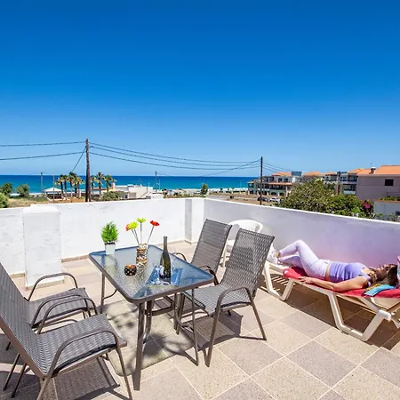 Kyma Seaview House דירה